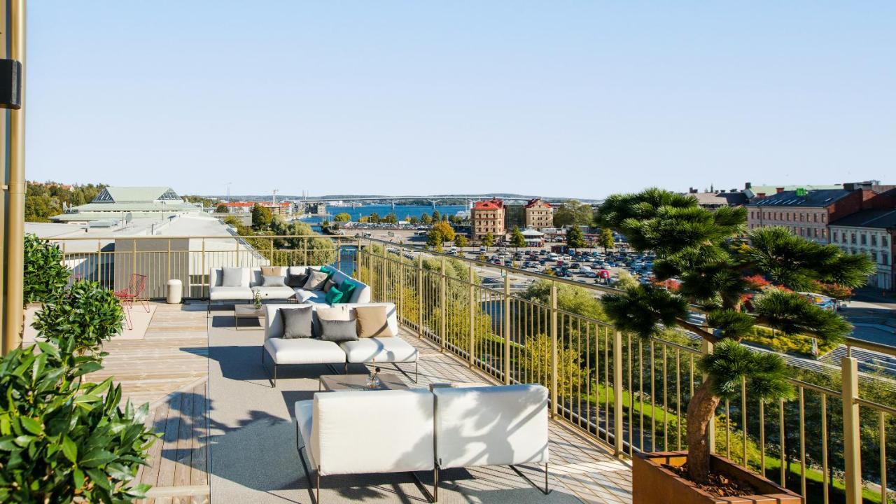 Clarion Hotel