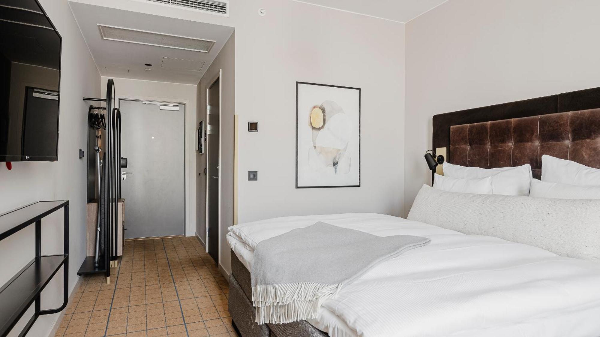 Clarion Hotel 4*